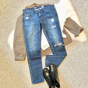 ✨AG ADRIANO GOLDSCHMIED Stilt Cigarette Leg Distressed Jean in Women’s 28 R✨